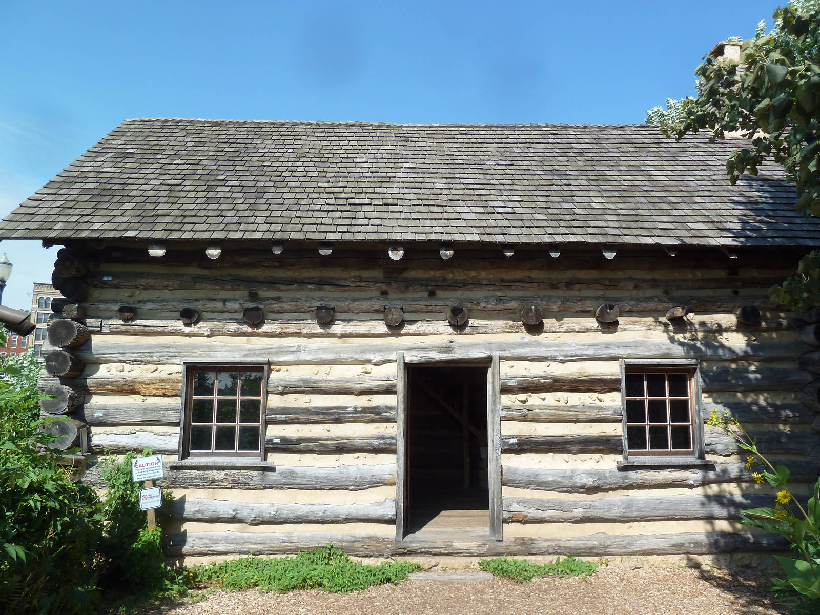 Wetland Zone - River Cabin