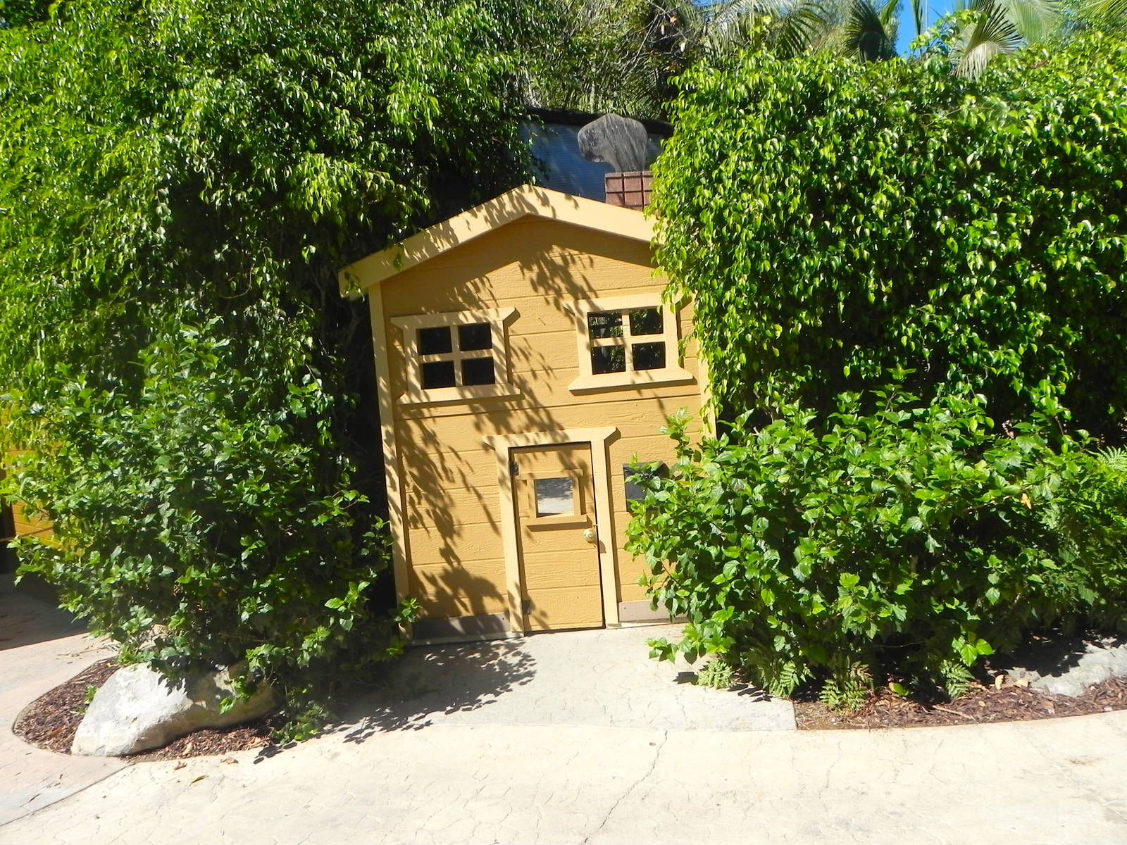 What is left of the pigeon house