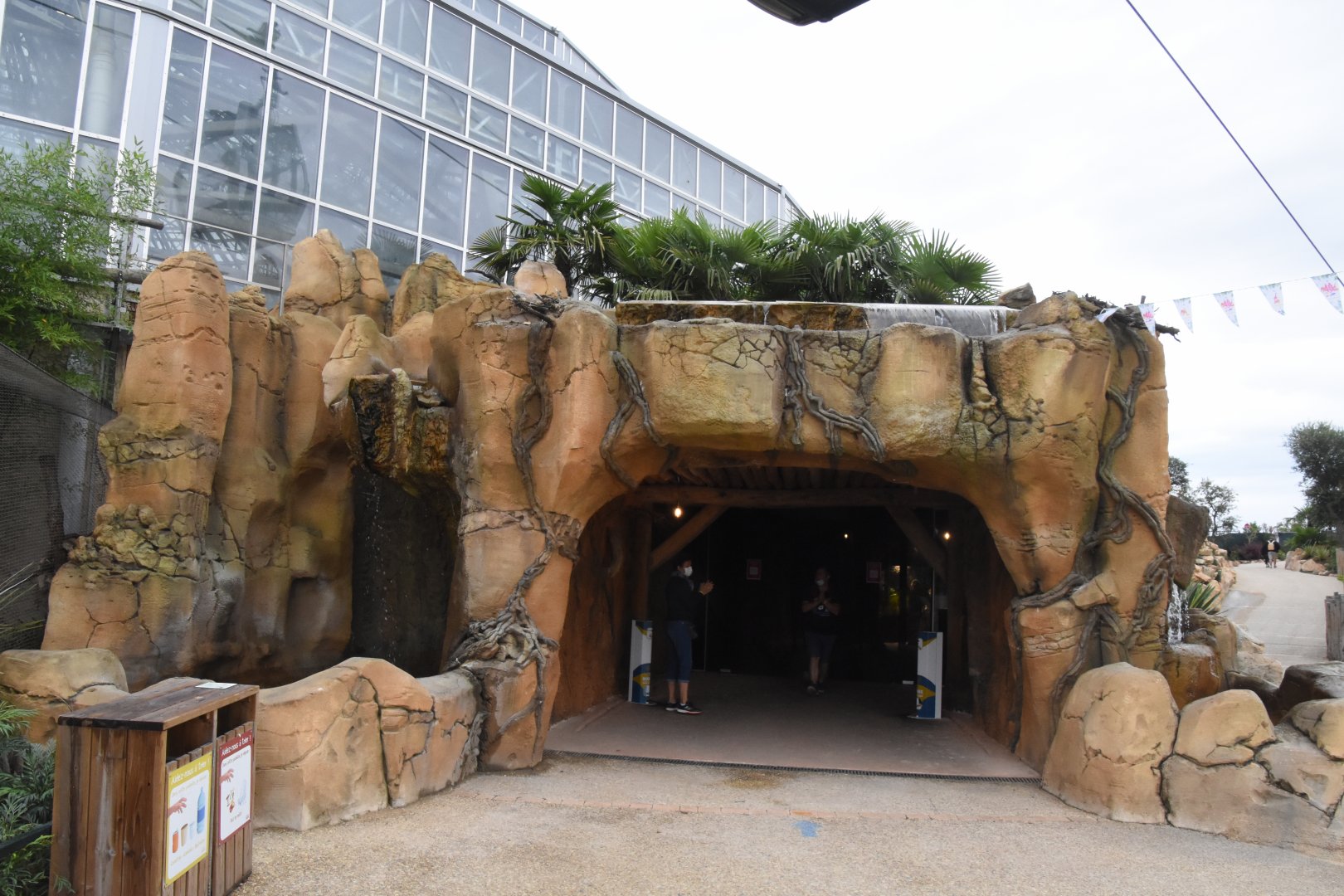 When using mock rock makes no sense