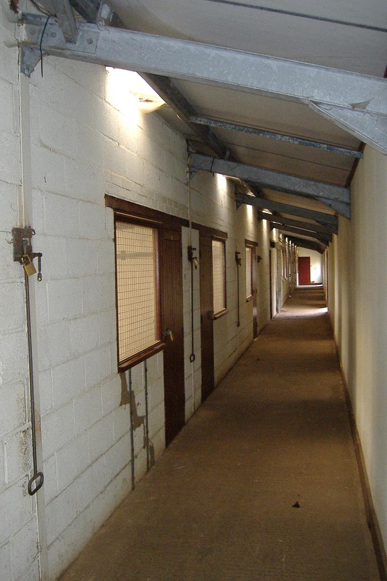 Whipsnade Stabling
