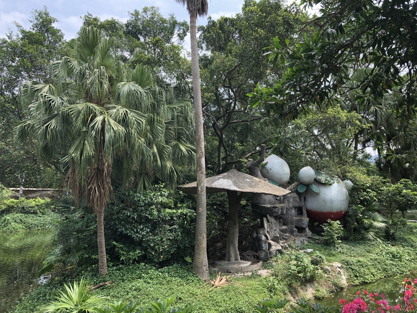 White Cheeked Gibbon Island