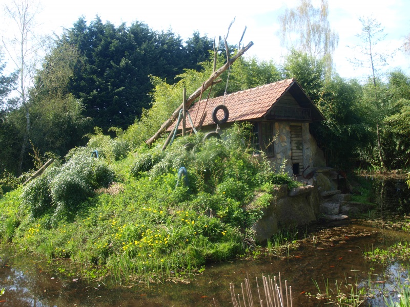 White-fronted lemur island (April 19th, 2015)