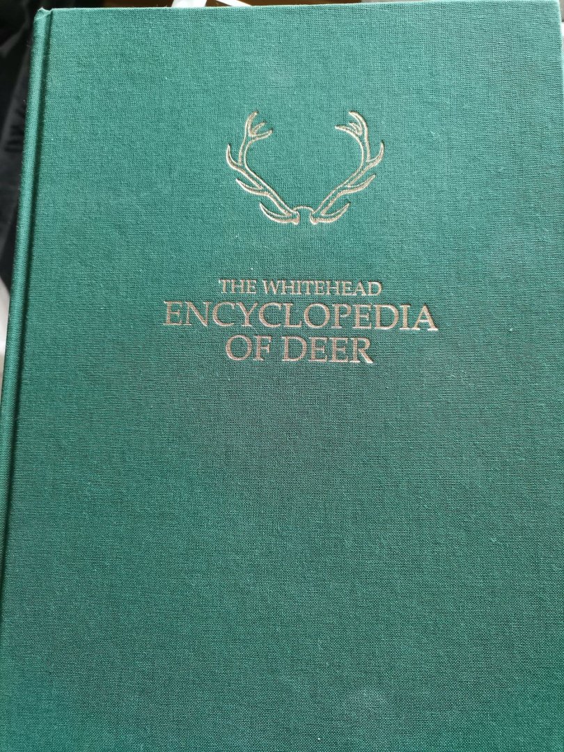 Whitehead Encyclopedia Of Deer by Kenneth Whitehead