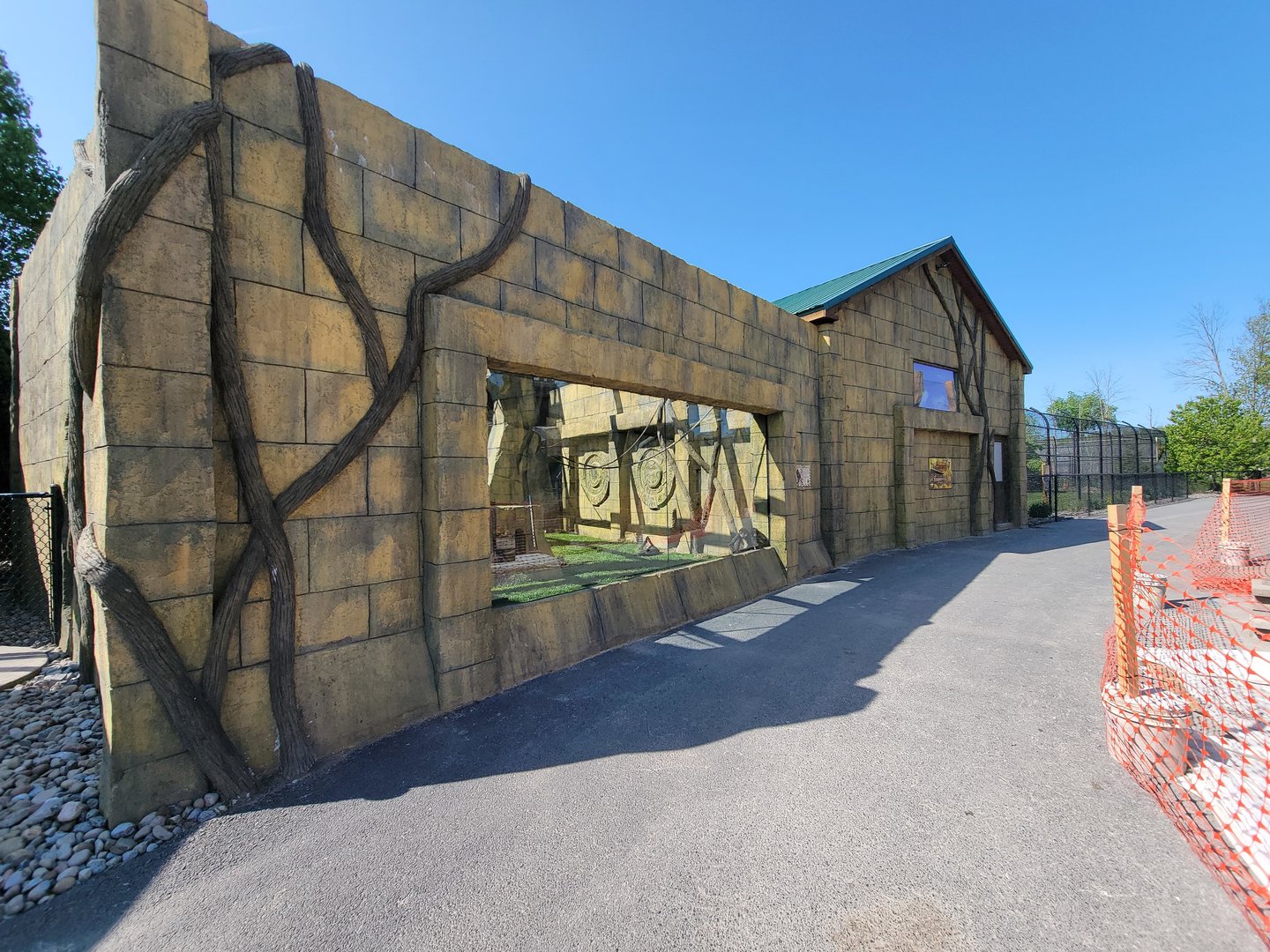 Wild Animal Park - Black-handed Spider Monkeys