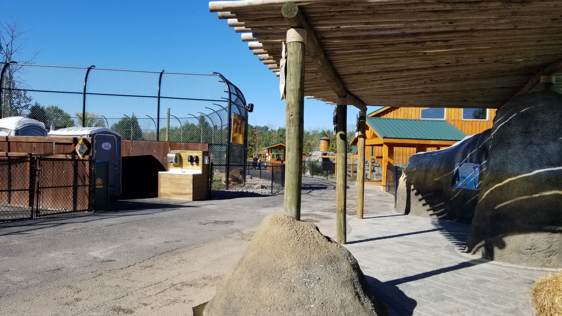 Wild Animal Park - Lions on left, penguins on right