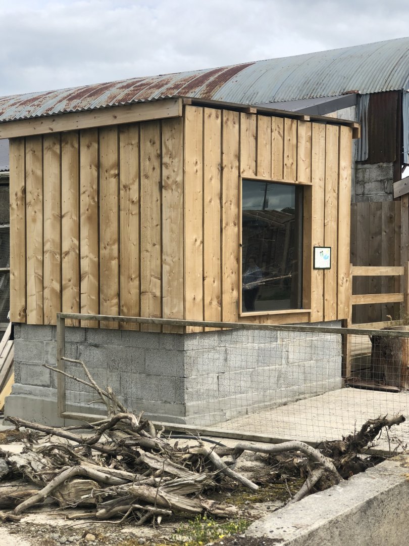 Wild encounters mini zoo - Chipmunk house