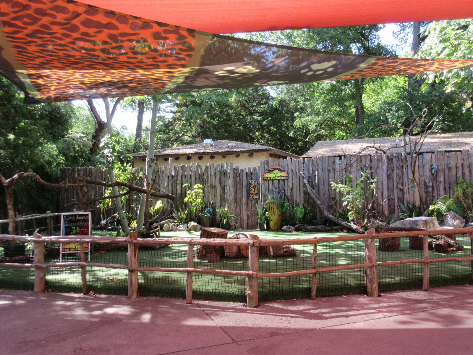 Wild Encounters - Presentation Area