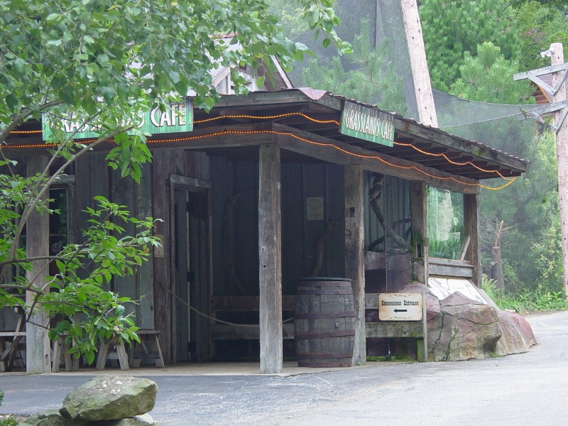 Wild Prairie - Burrowing Owl Exhibit and Grasslands Cafe
