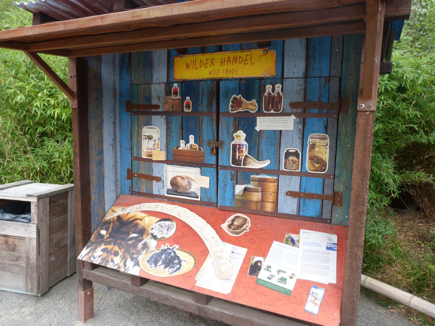 Wild trade display -Tierpark Berlin (2024)