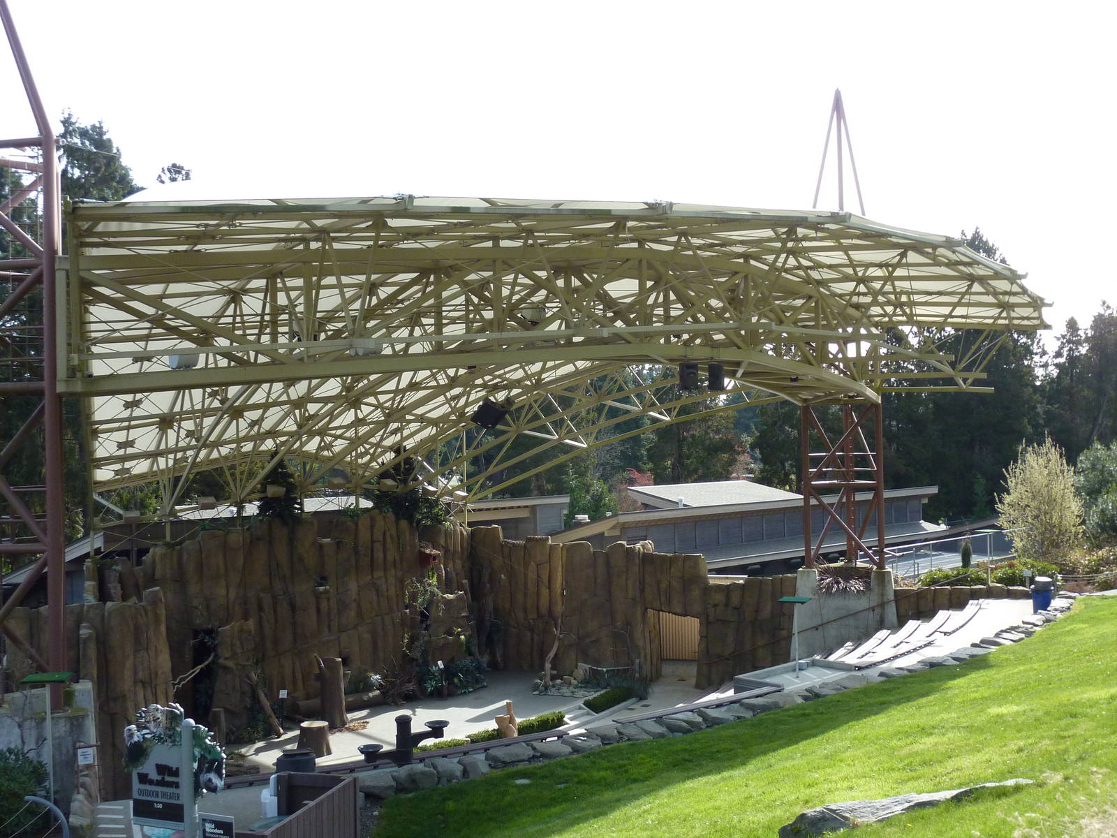 Wild Wonders Theater