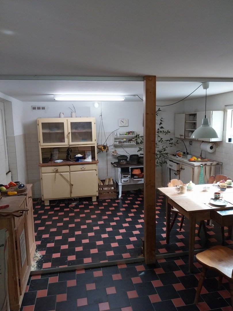 Wildpark Langenberg - Müsli-Hüsli Haus - European house mouse exhibit