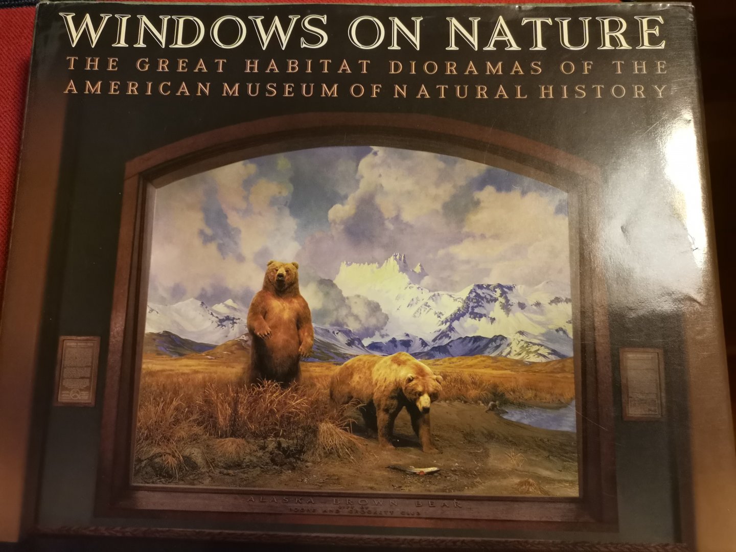 Windows on Nature: The Great Habitat Dioramas of the American Museum of Natural History, Stephen Christopher Quinn