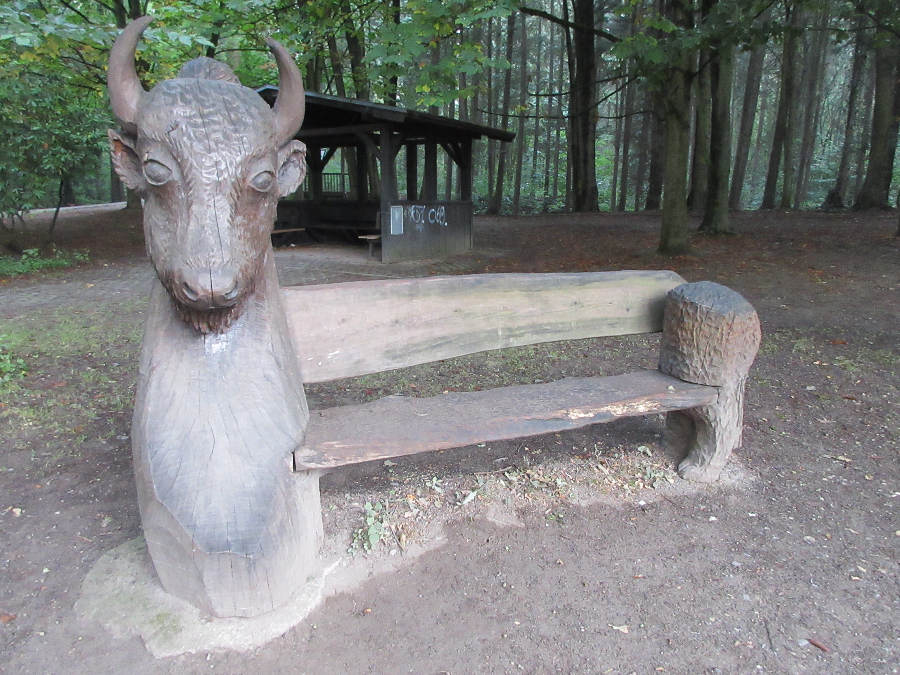 Wisent Bench
