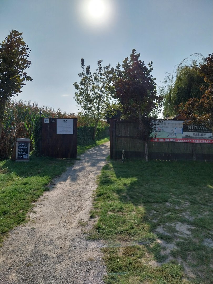 Wojciechow Zoo - Entrance