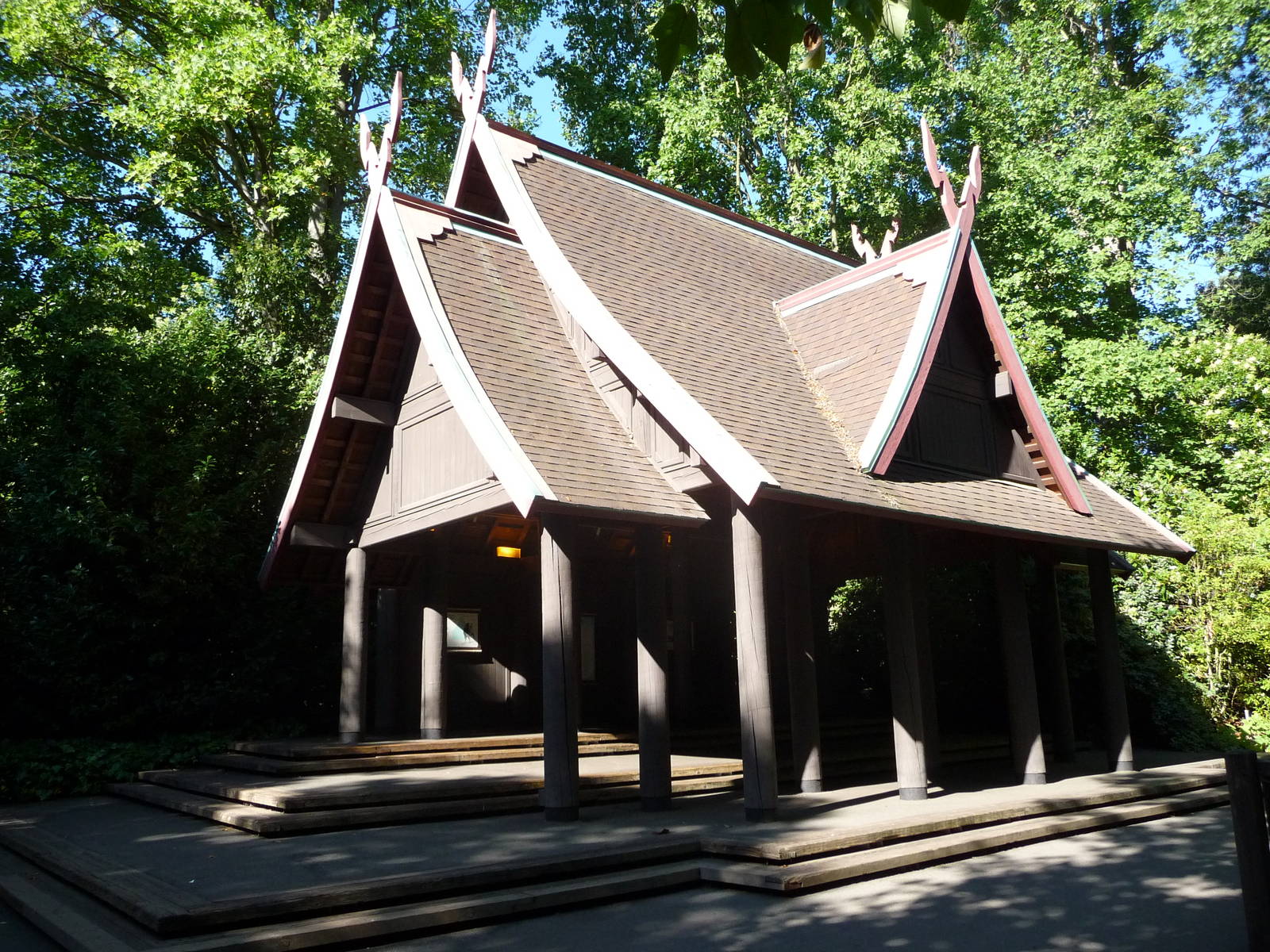 Woodland Park Zoo - Elephant Asian Village