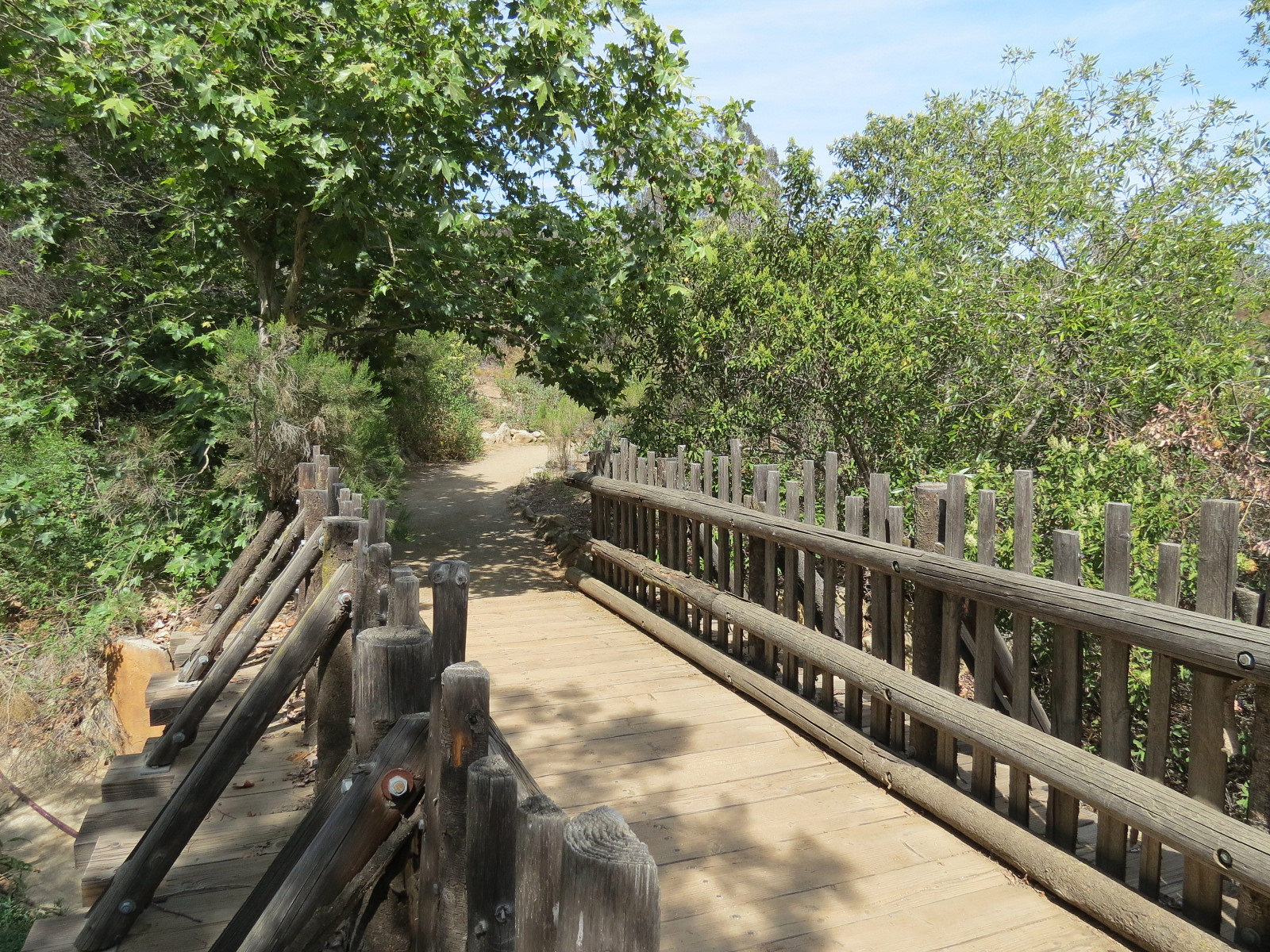 World Gardens - California Nativescapes Garden