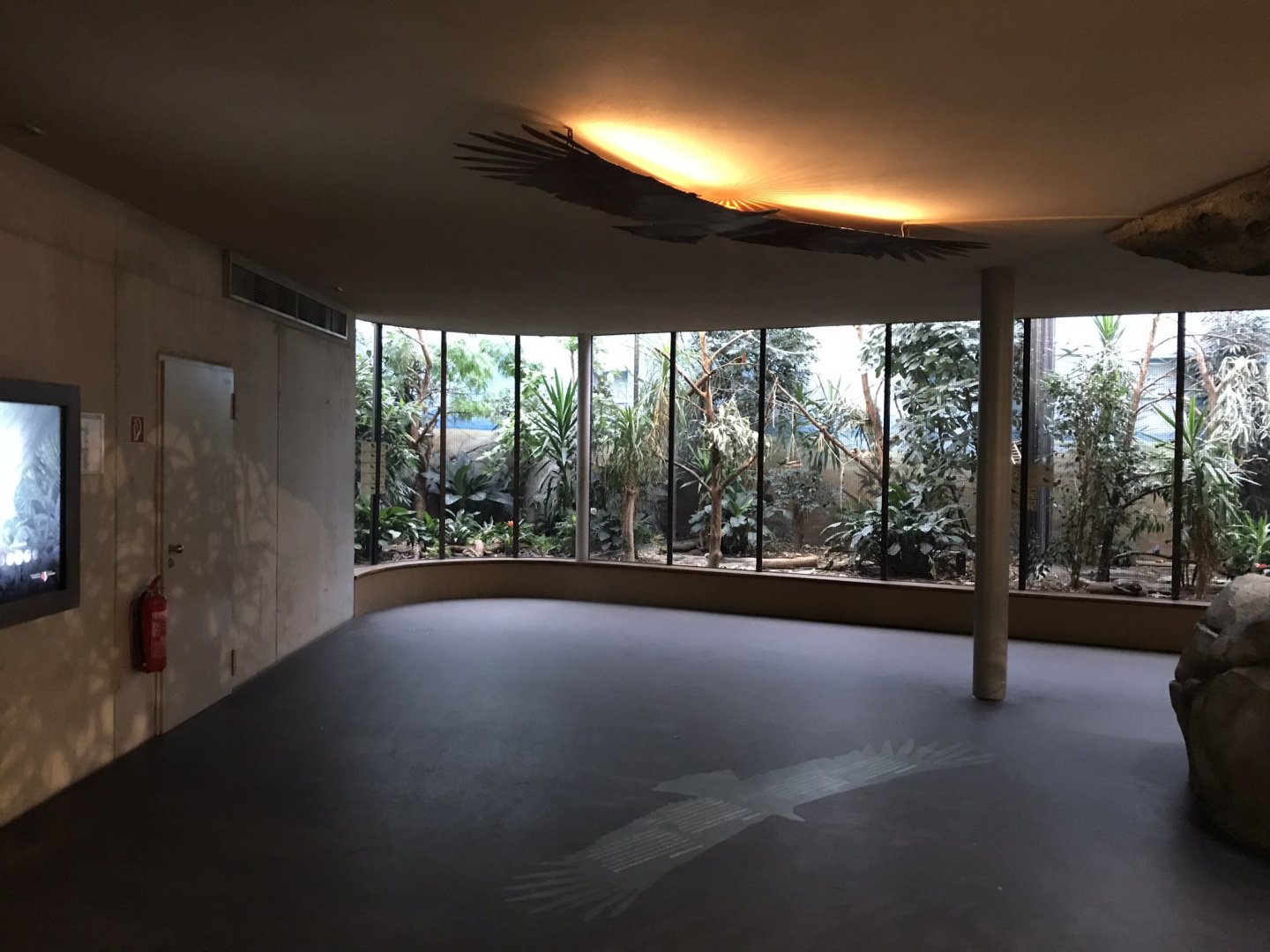 World of Birds aviaries 290118