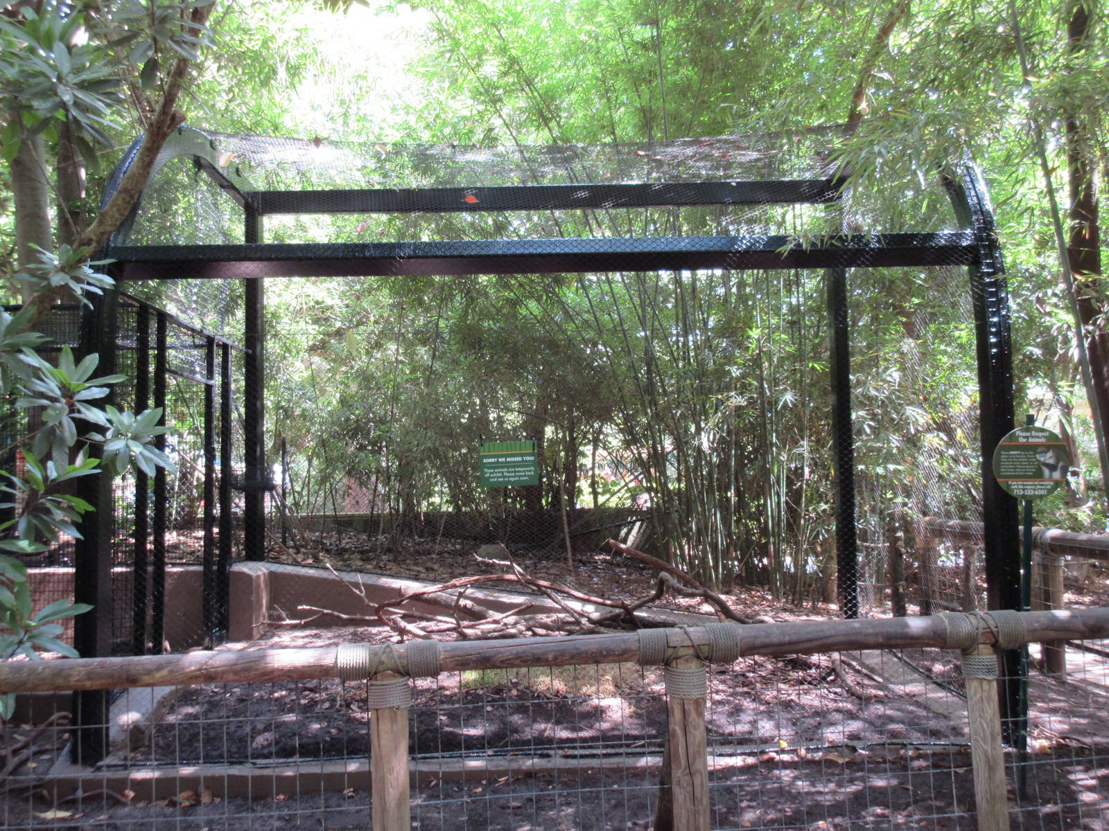 World of Primates - Empty Exhibit