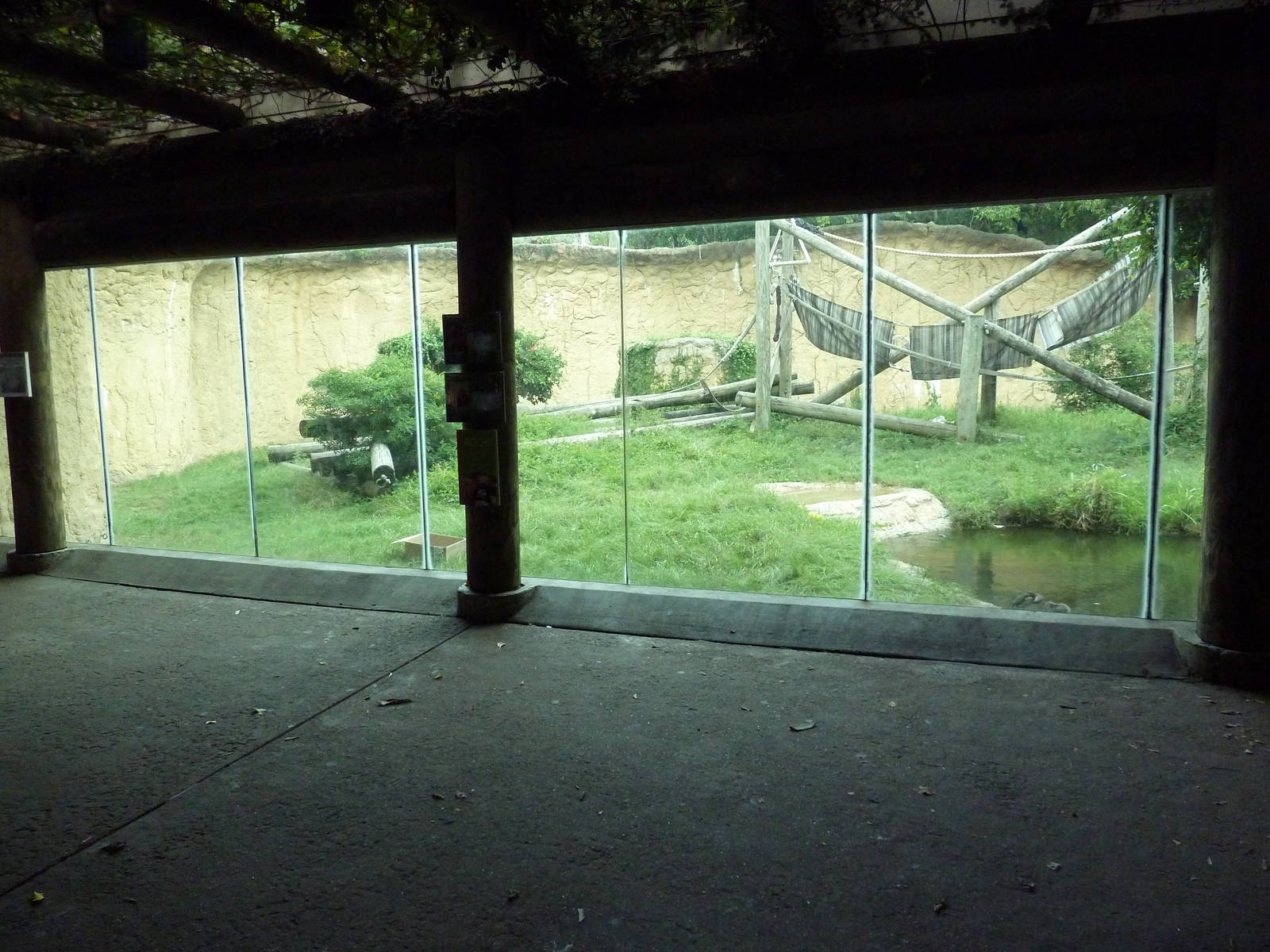 World Of Primates - Mixed-Species Exhibit