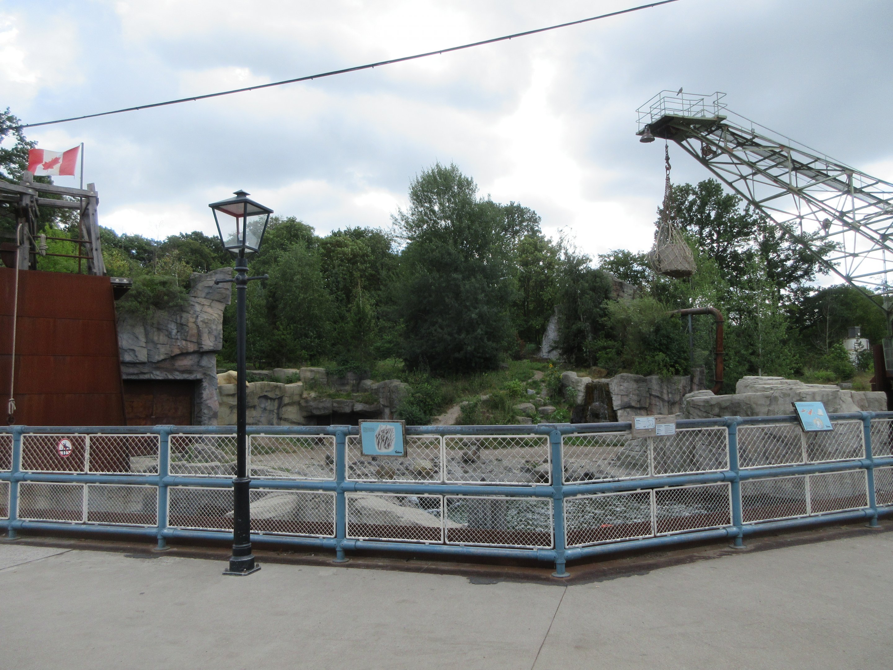 Yukon Bay - Polar Bear Exhibit