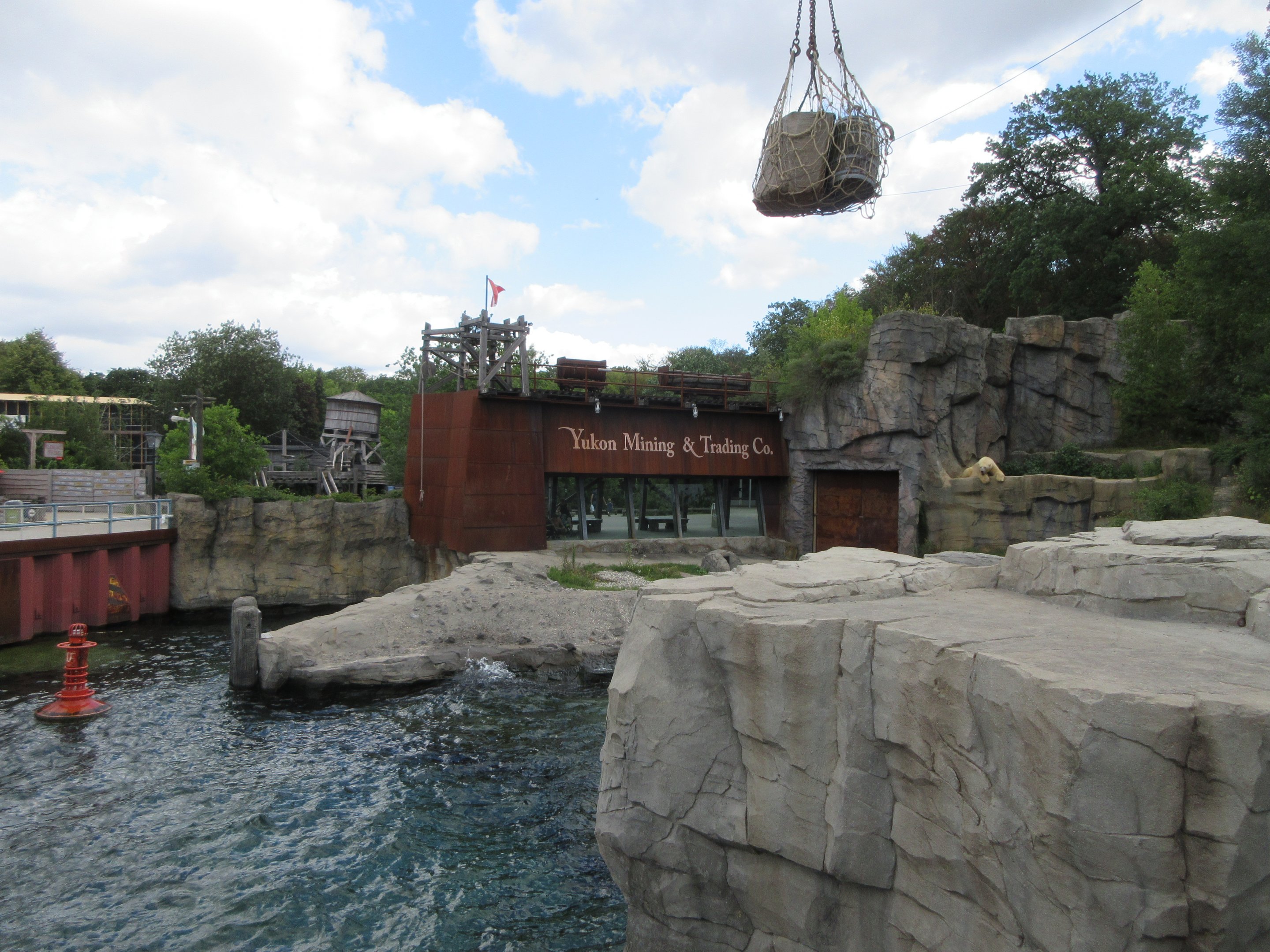 Yukon Bay - Polar Bear Exhibit