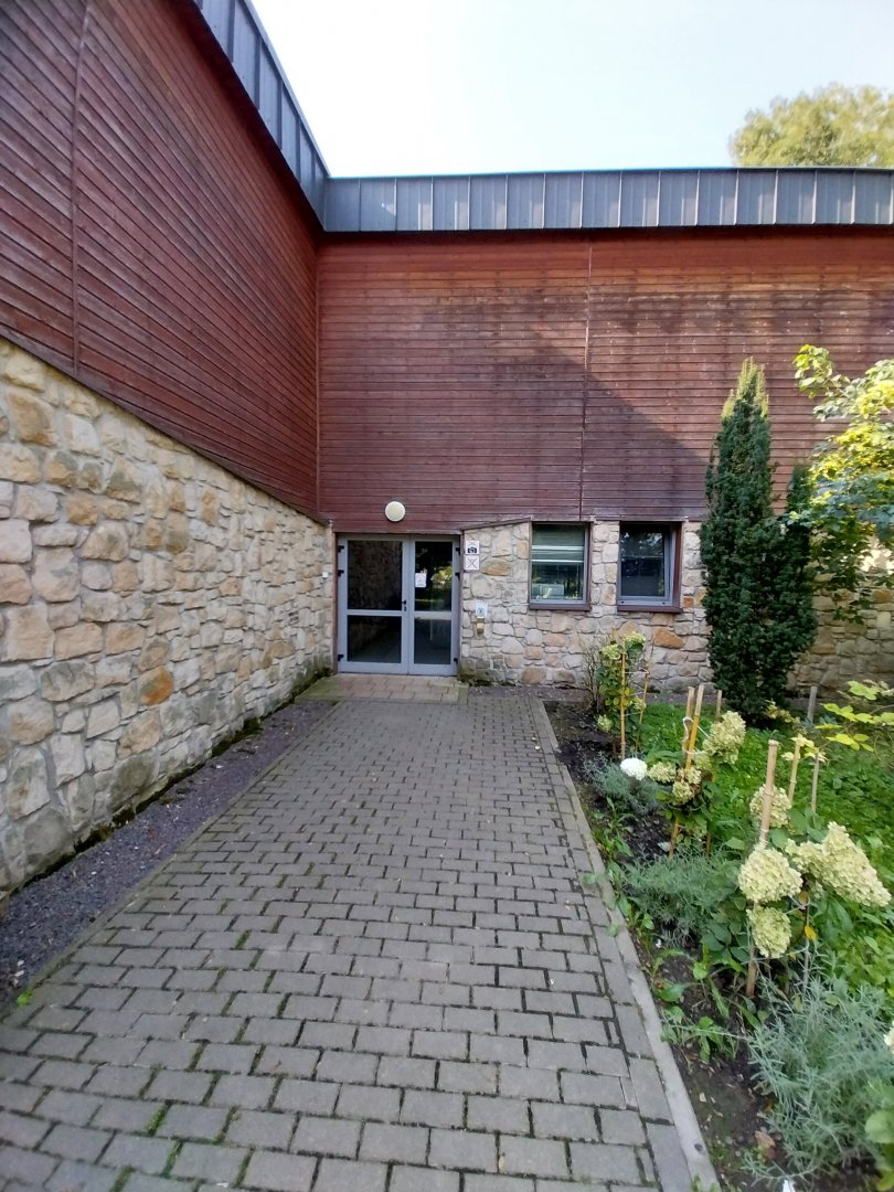 Zamocs Zoo - Cat House