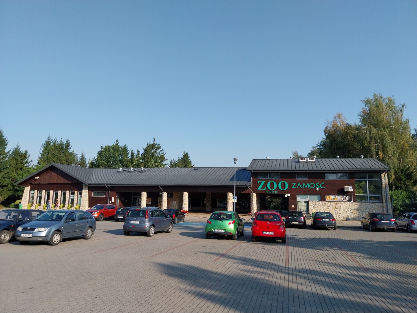 Zamocs Zoo - Entrance building