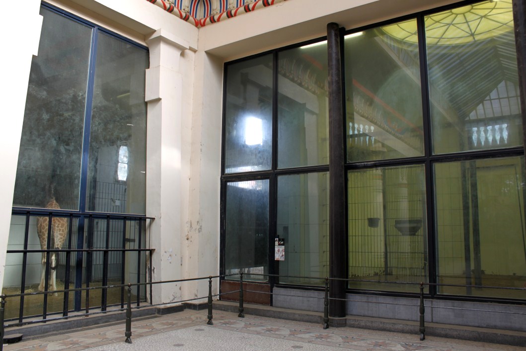 ZOO Antwerpen - Egyptian Temple (Giraffe)