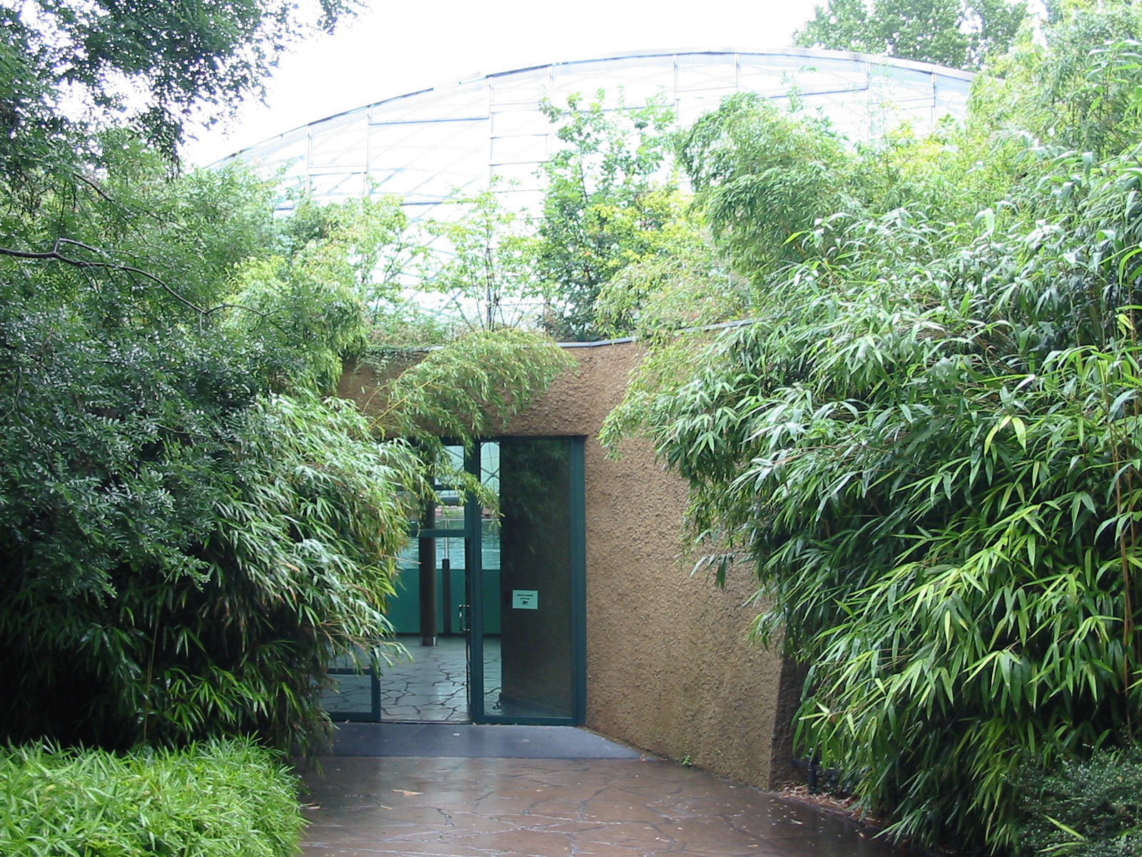 Zoo Berlin 2004 - Entrance to the Hippopotamus Dome