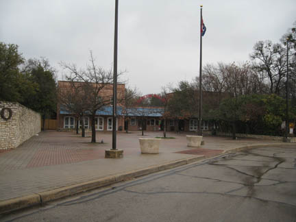 zoo entrance - Feb 2012