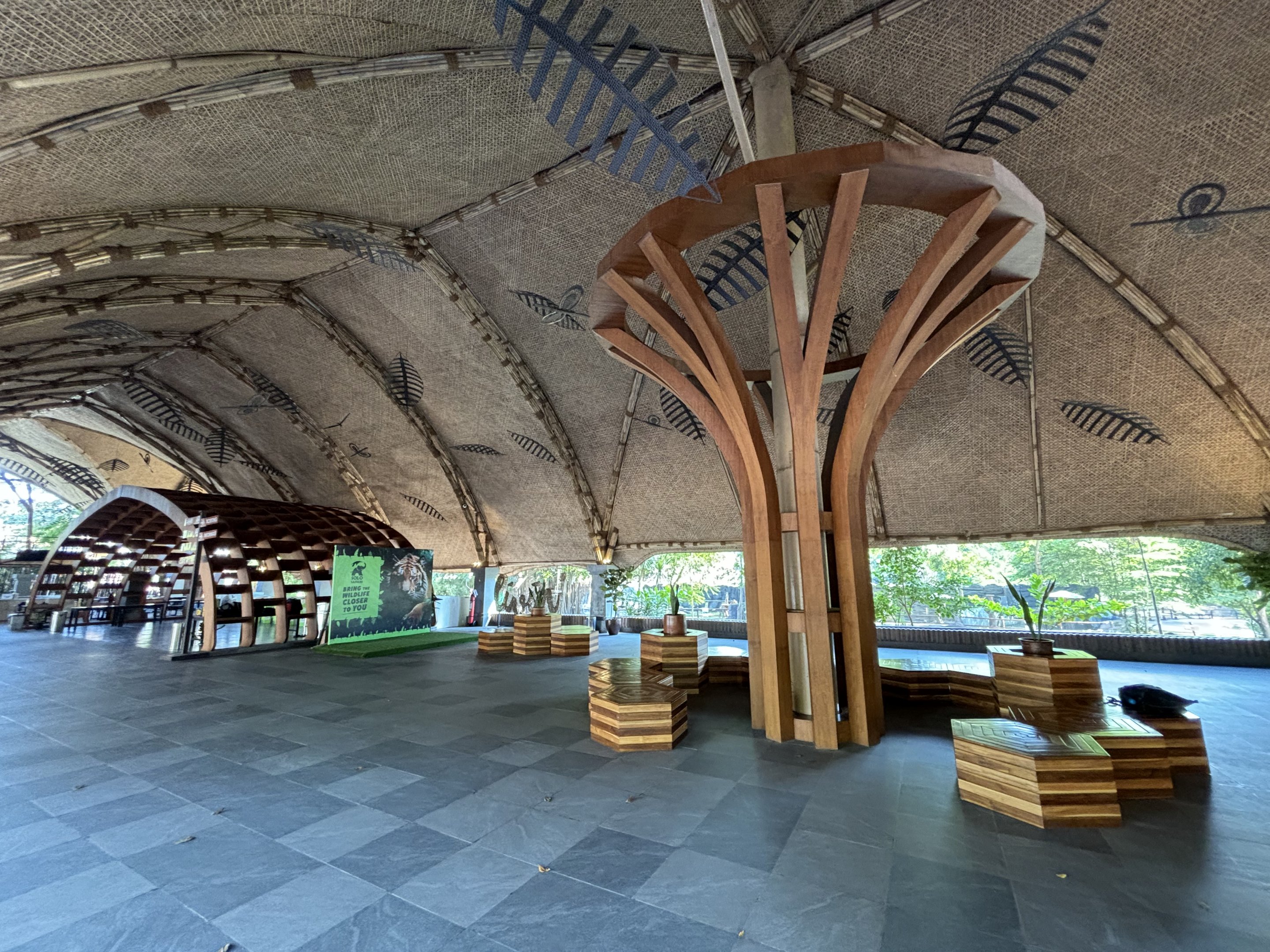 Zoo Entrance - Solo Safari