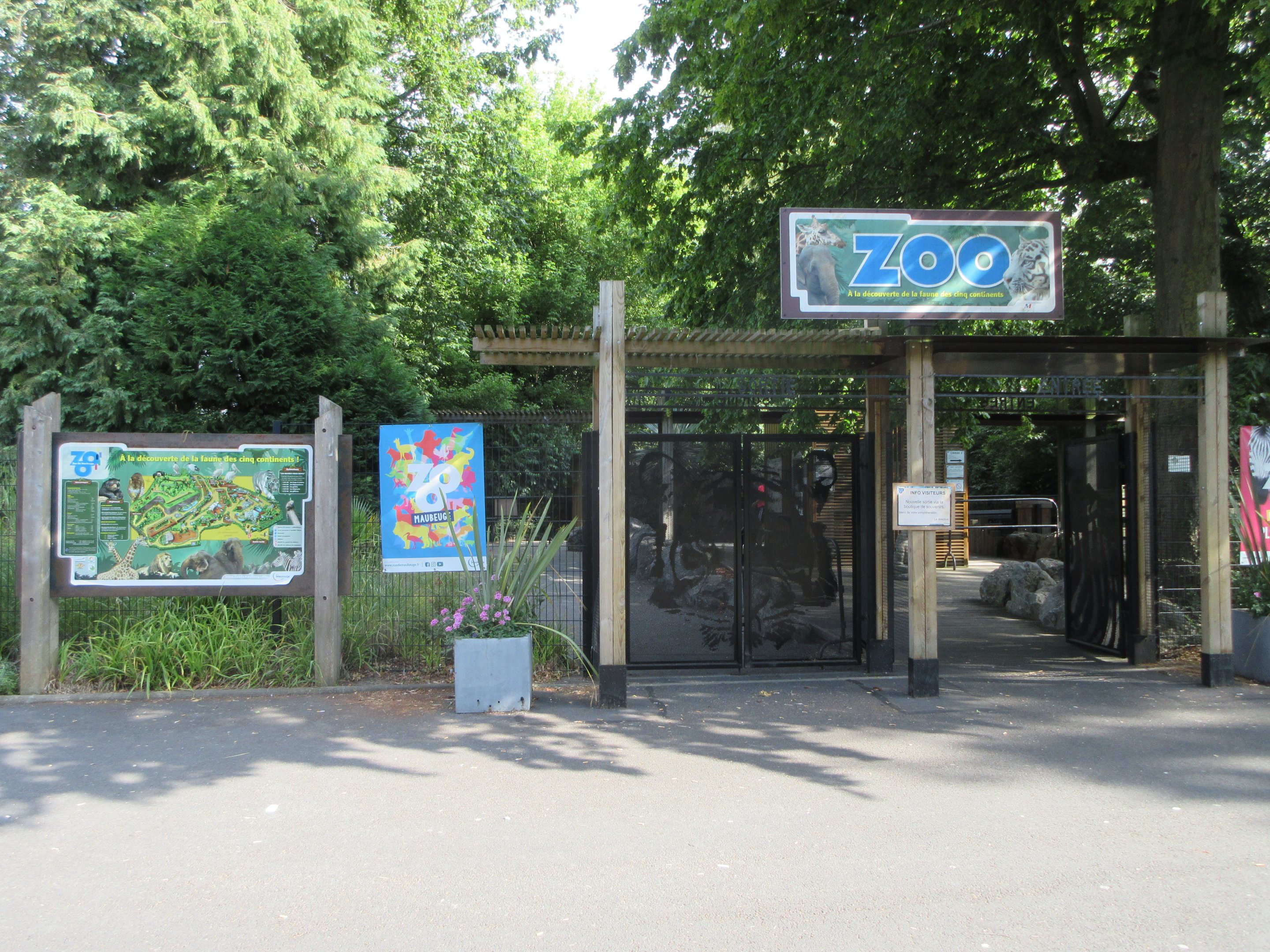 Zoo Entrance