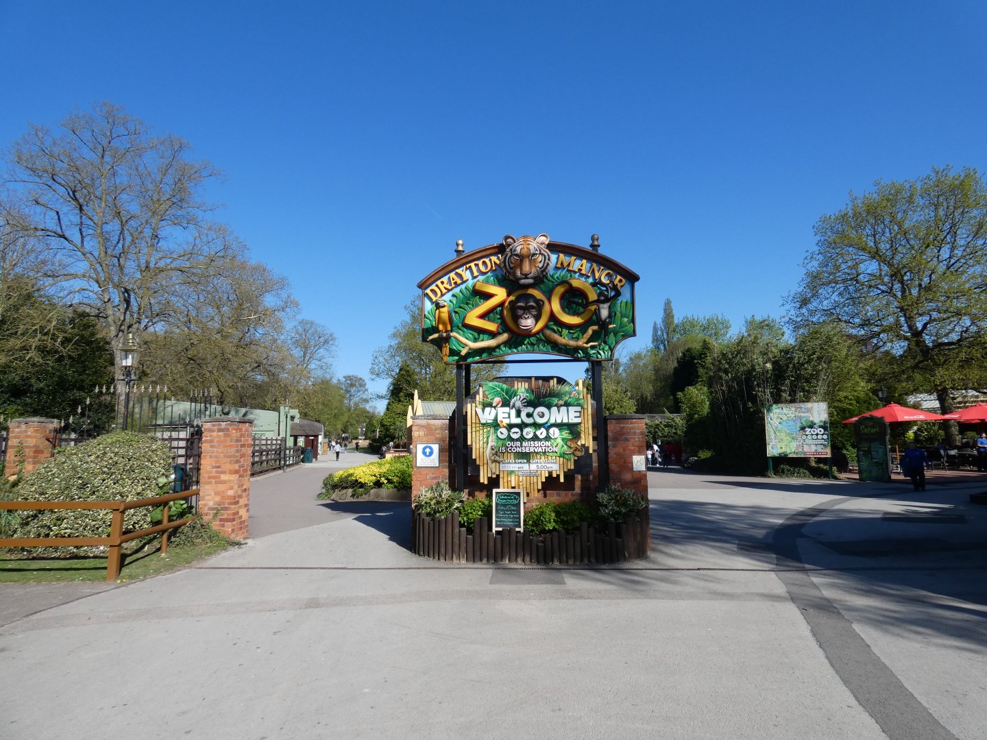 Zoo entrance