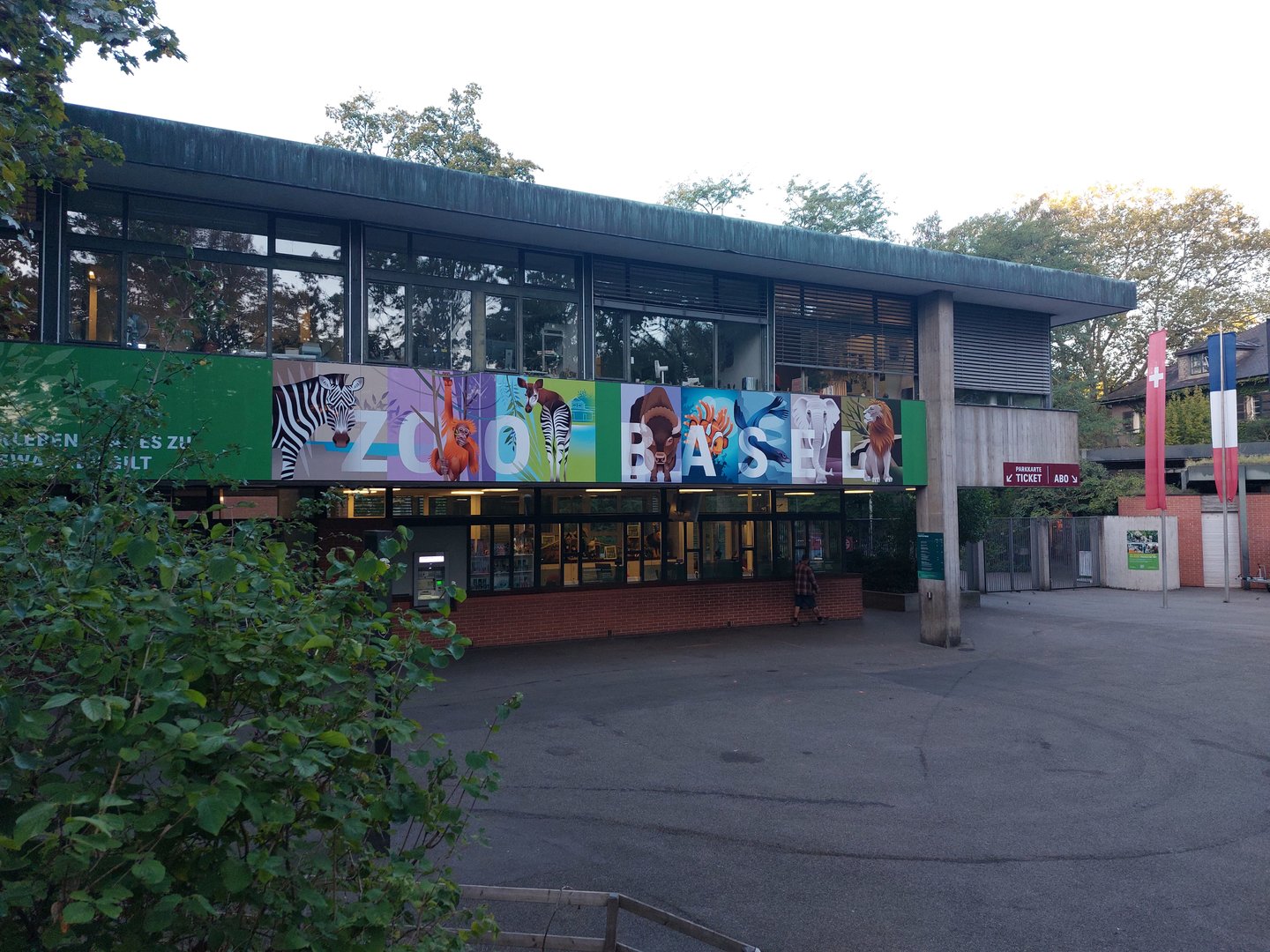 Zoo entrance