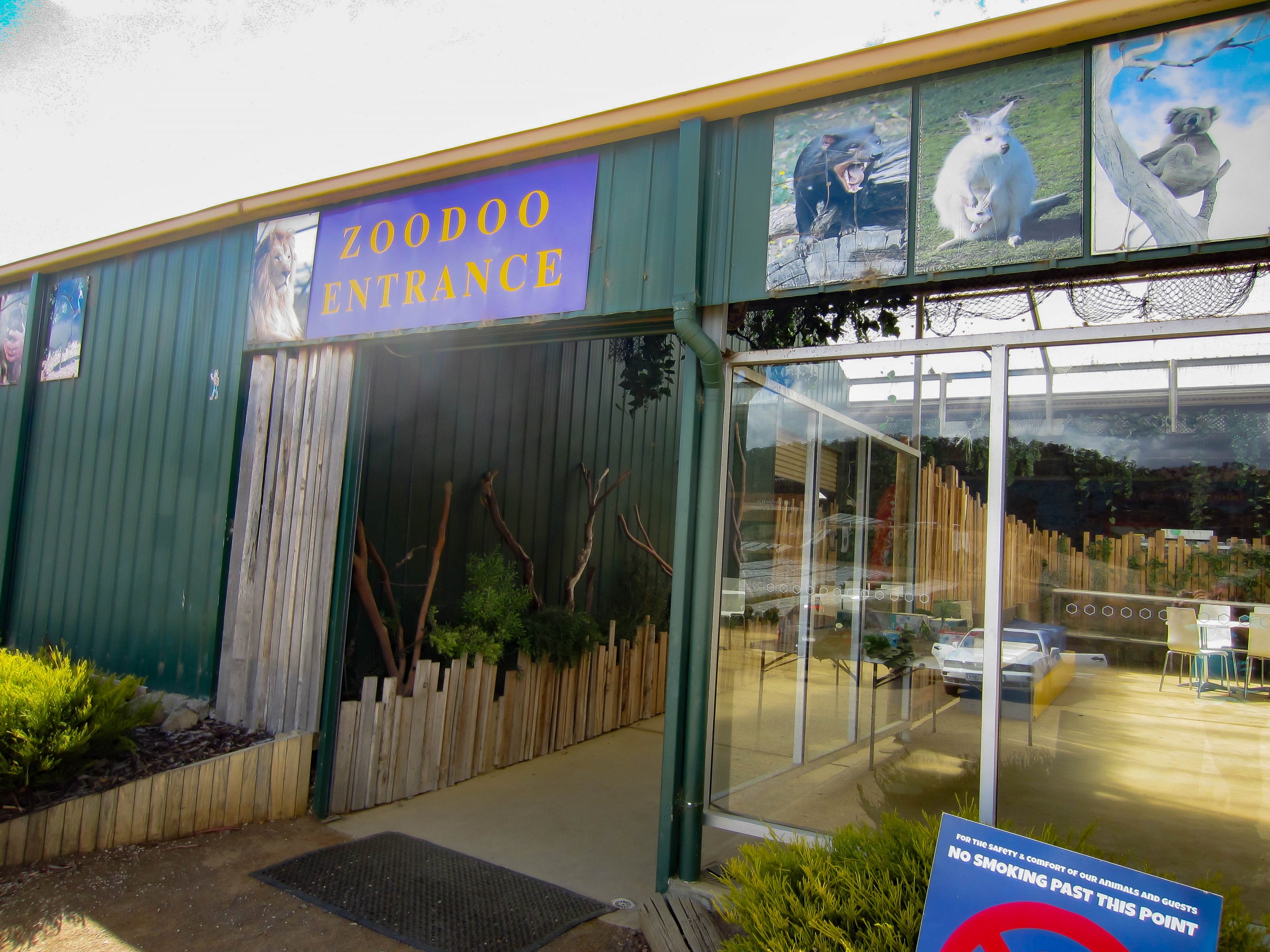 Zoo entrance