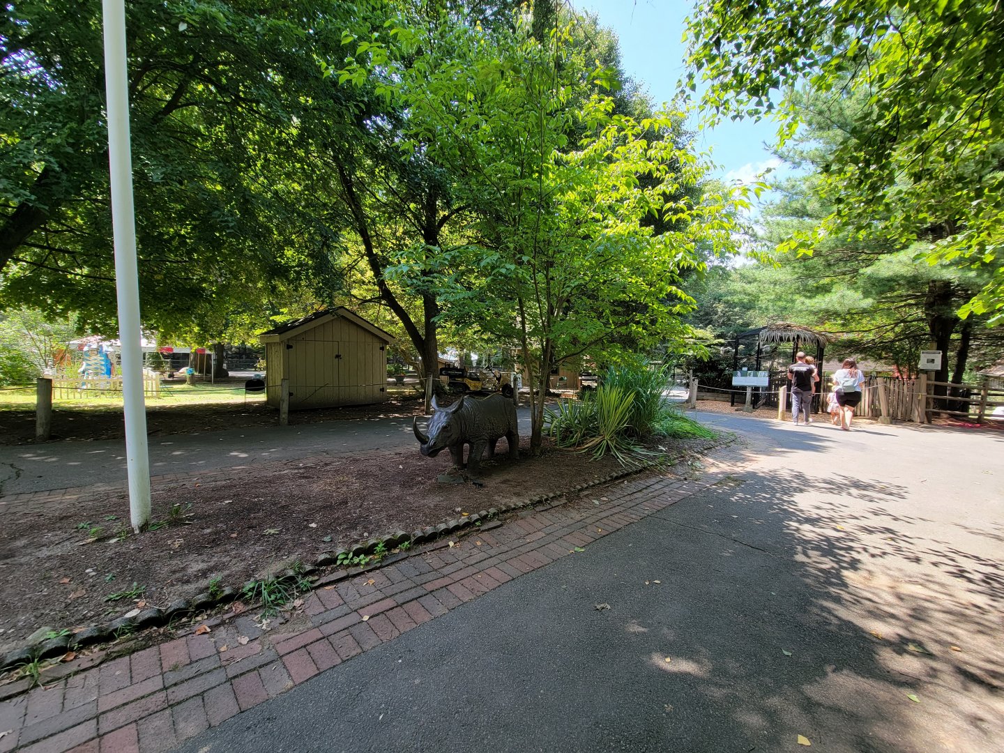 Zoo in Forest Park - Rhino statue, inside entrance
