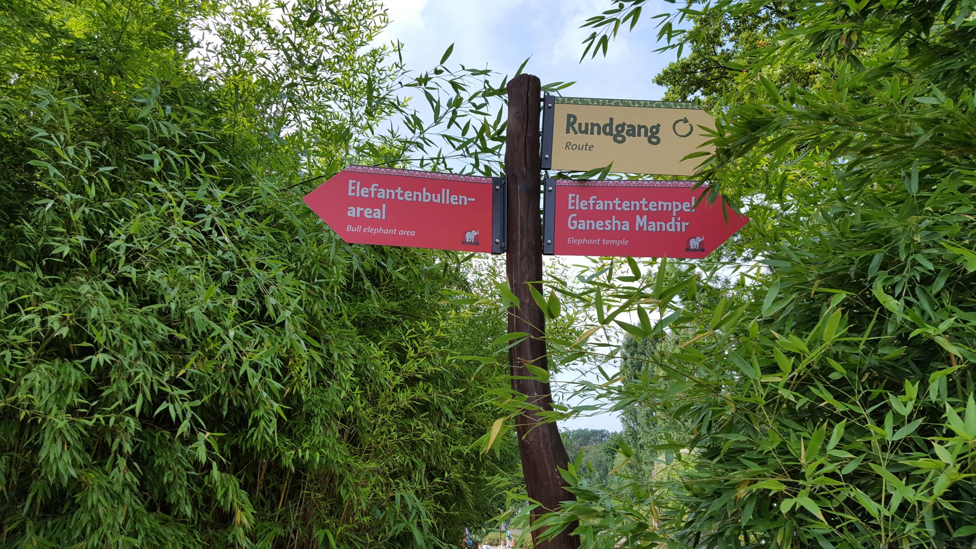 Zoo Leipzig - Asian Elephant exhibit