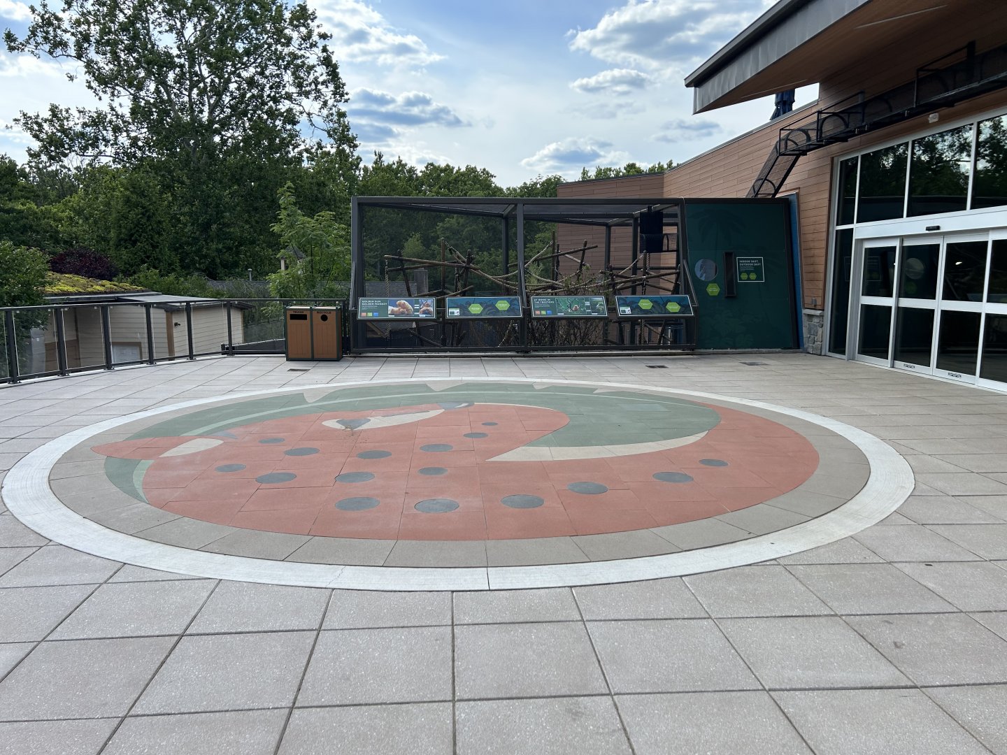 Zoo Logo and Outdoor Lion Tamarin Exhibit