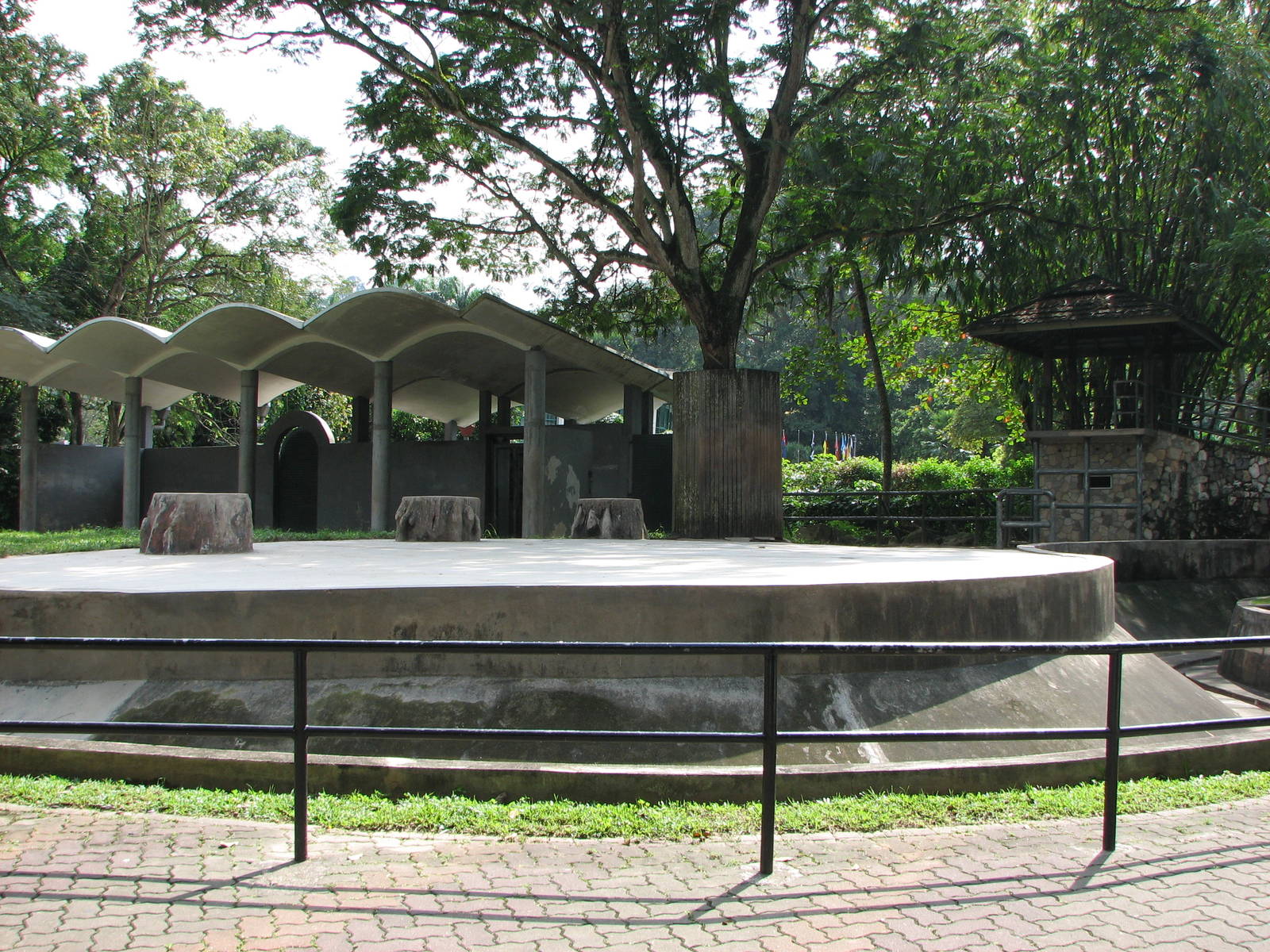 Zoo Negara Malaysia - Left side of the elephant exhibit where the shows are