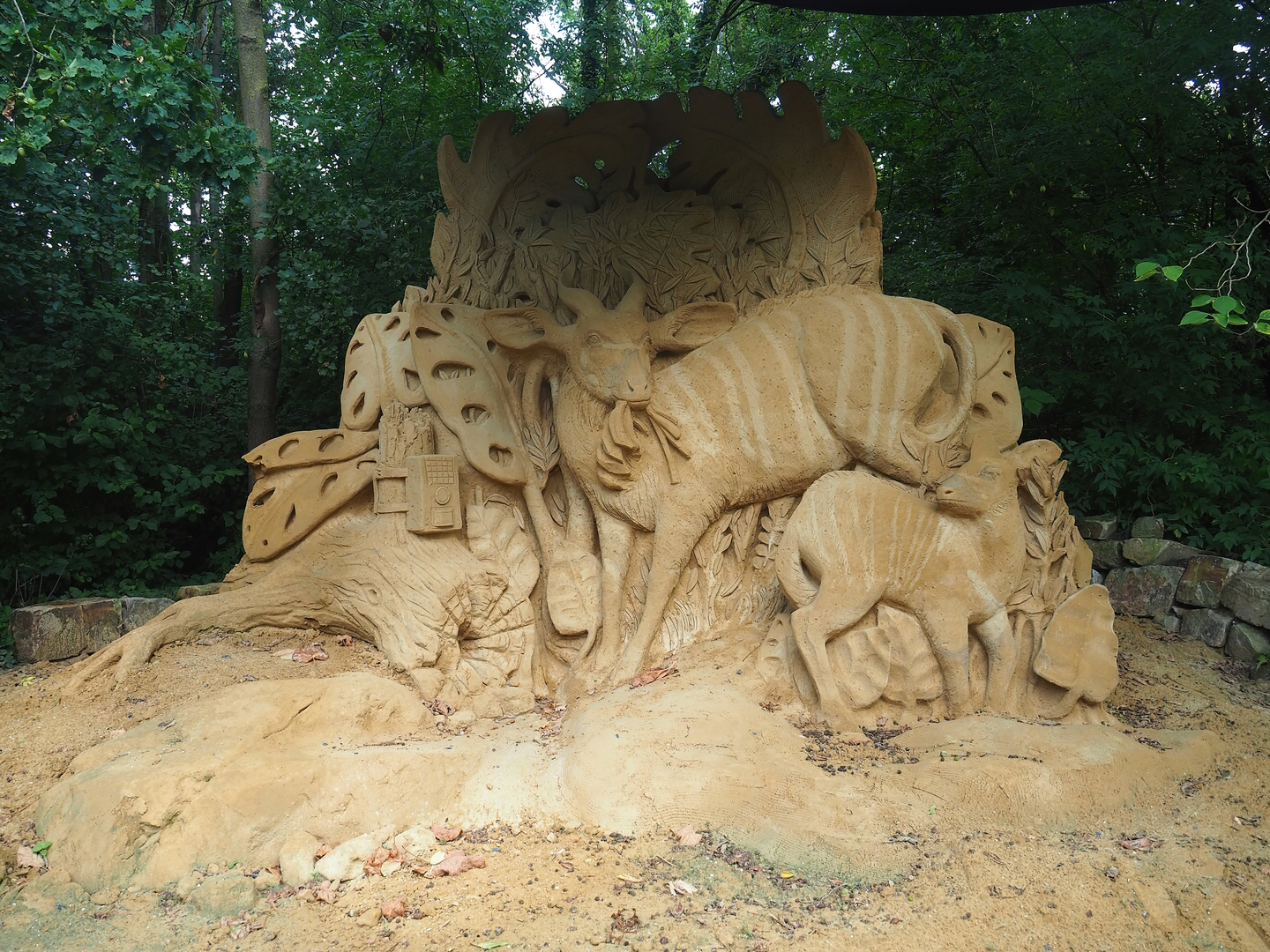 "Zoo of Sand" event - Mountain bongo sand sculpture, 2022-08-20