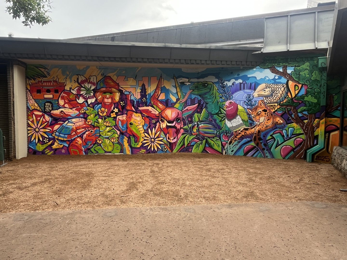 Zoo onsite mural