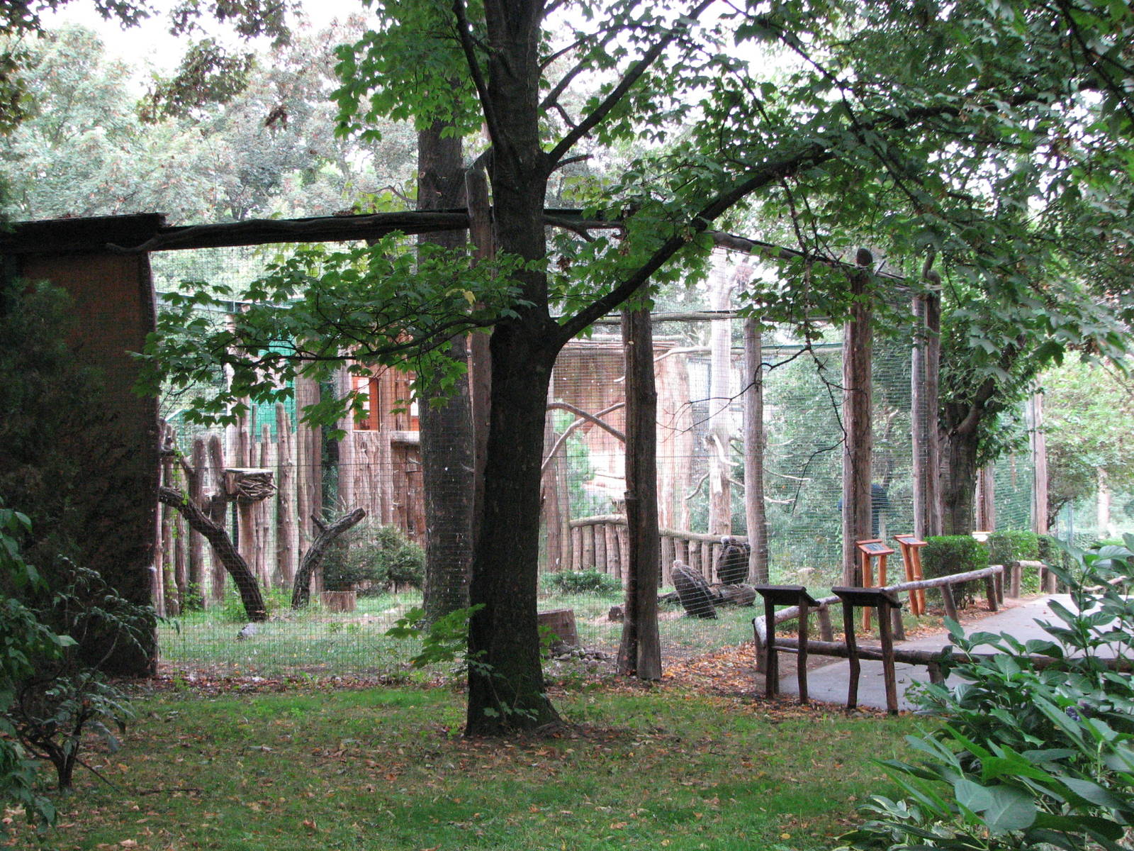 Zoo Praha - Birds of Prey aviaries