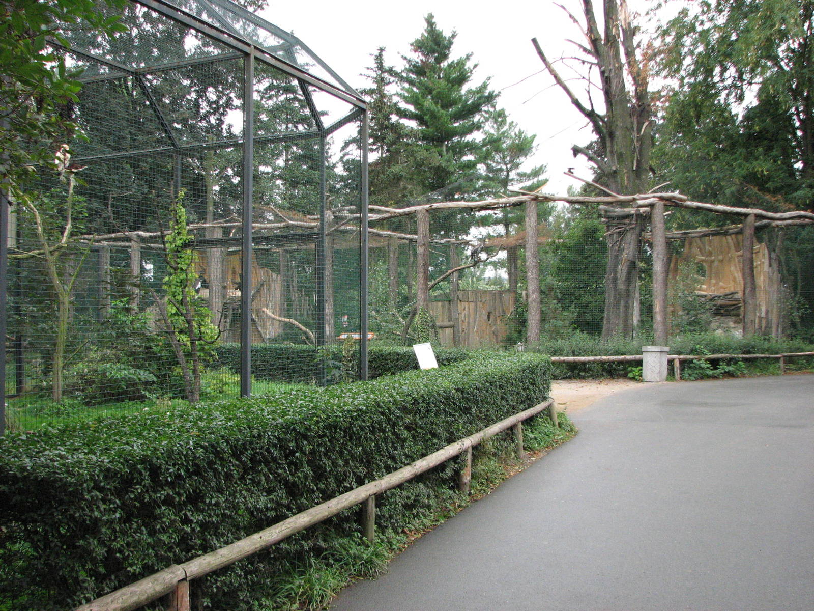 Zoo Praha - Birds of Prey aviaries