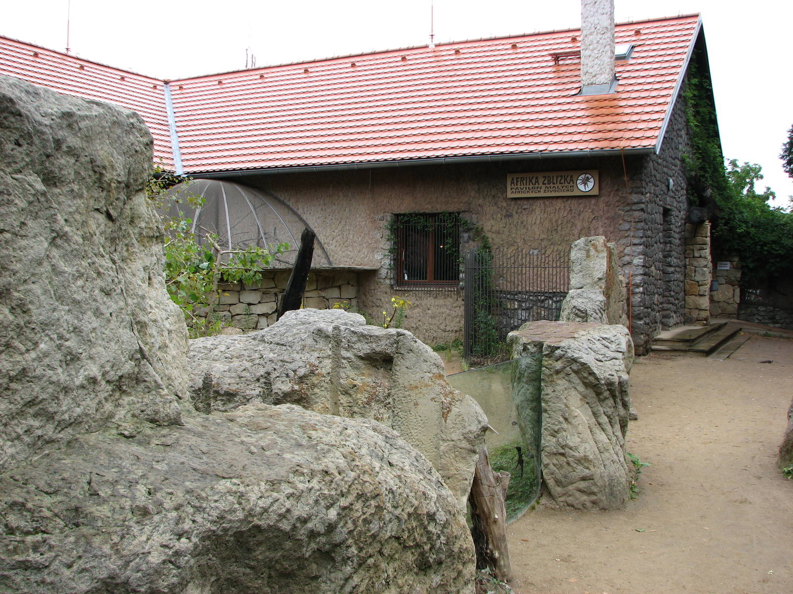 Zoo Praha - Outside the Africa House