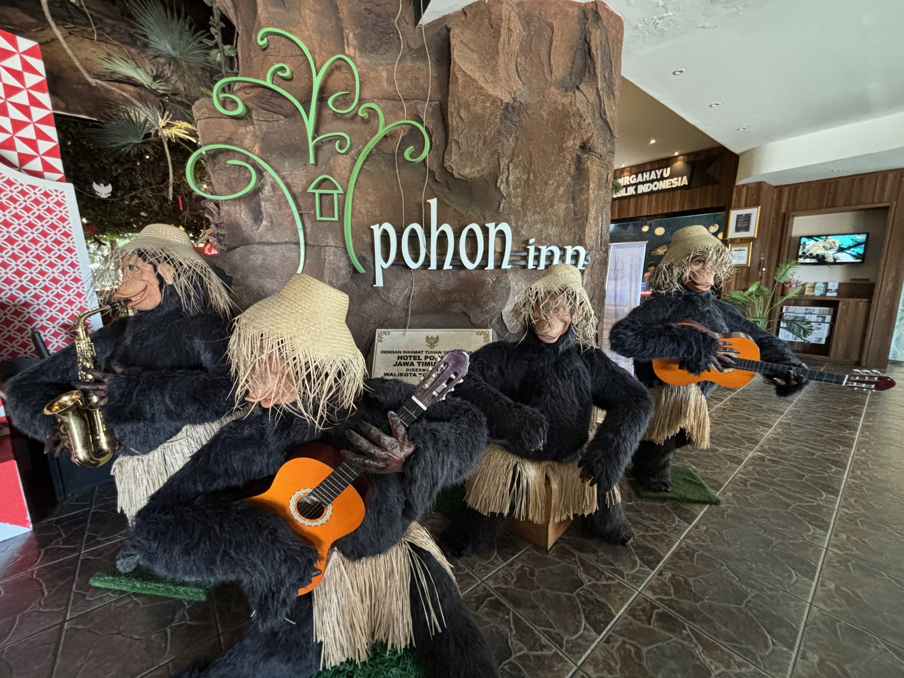 Zoo Restaurant - entrance