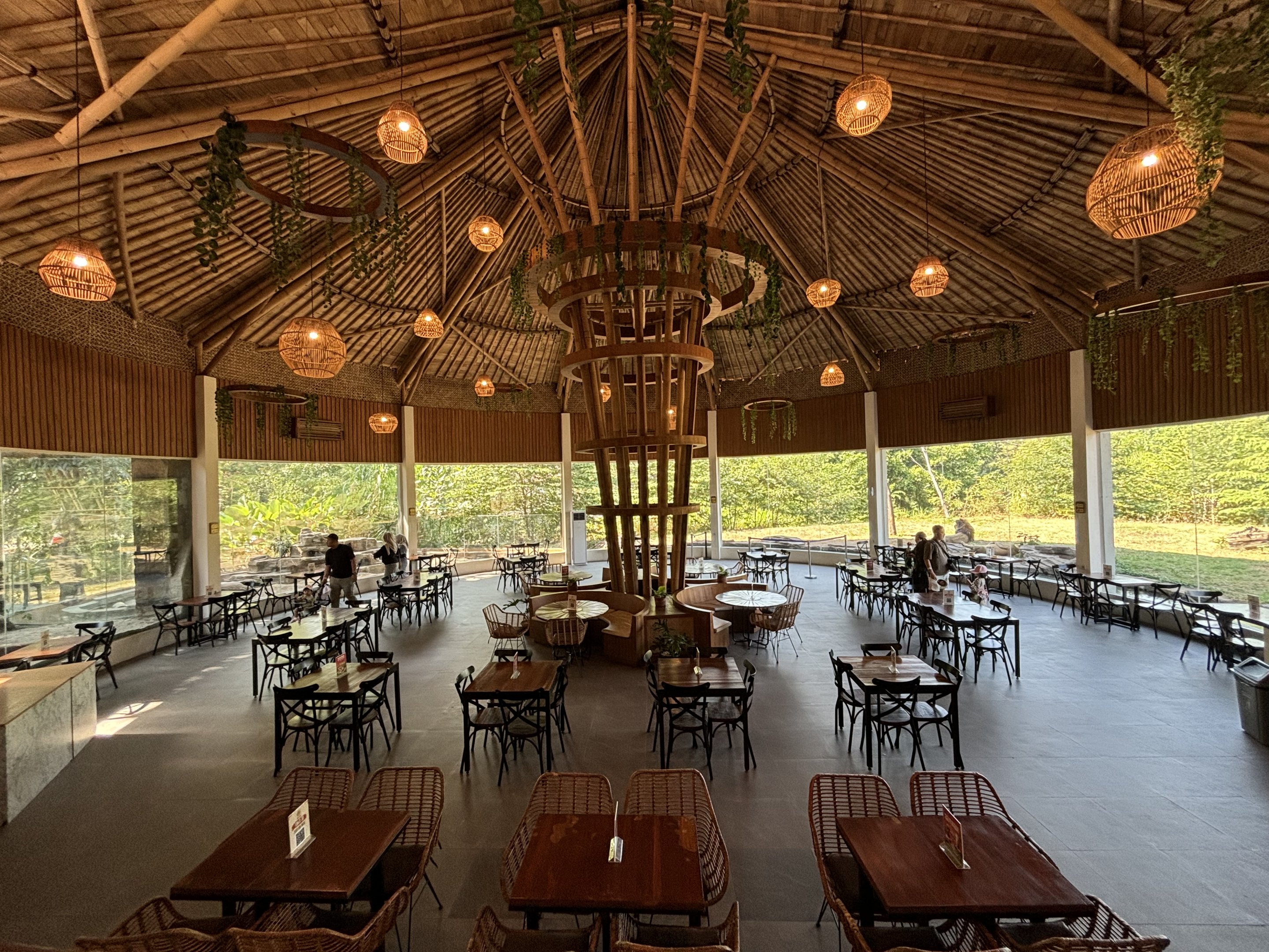 Zoo Restaurant - Solo Safari