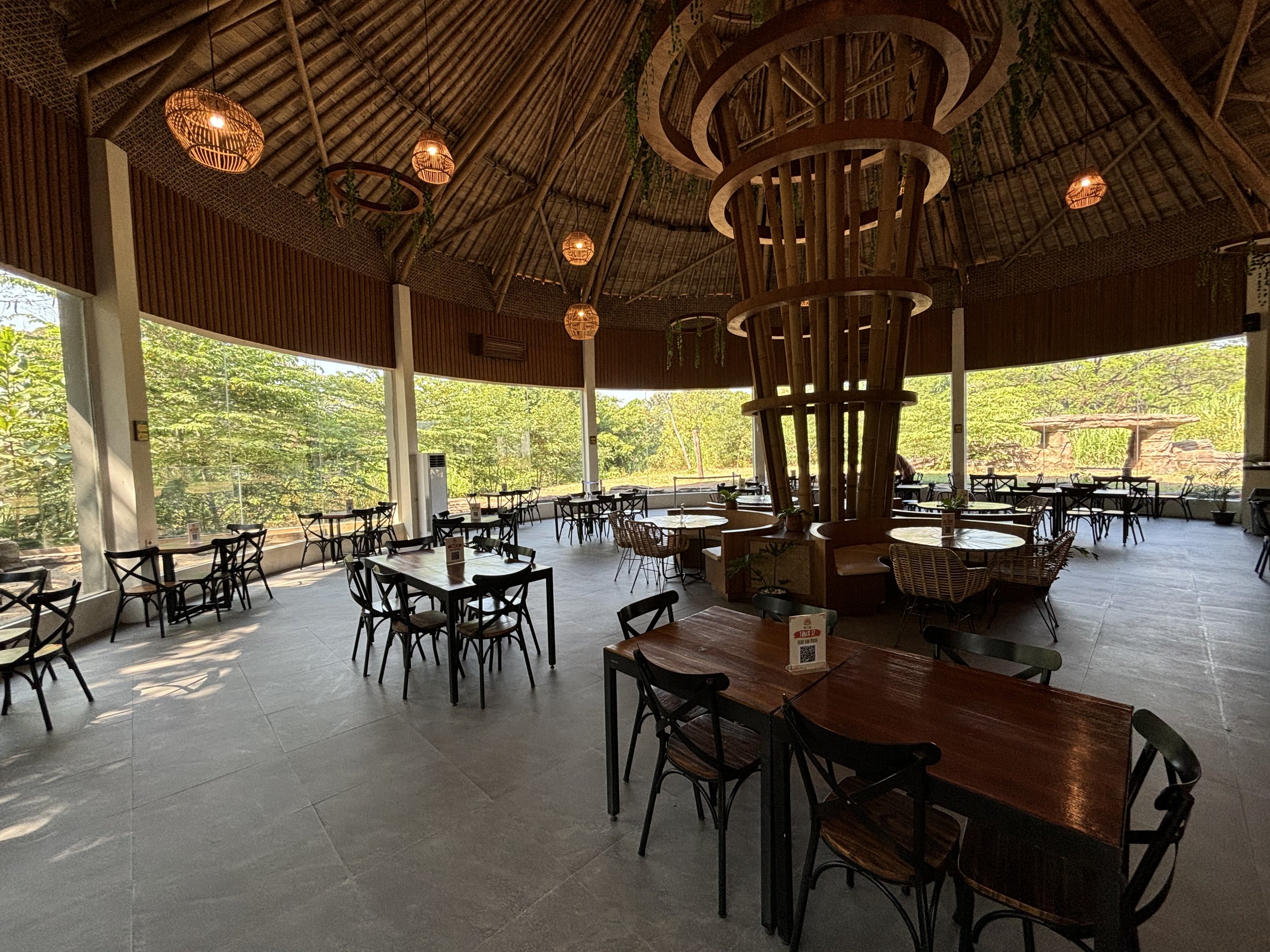 Zoo Restaurant - Solo Safari