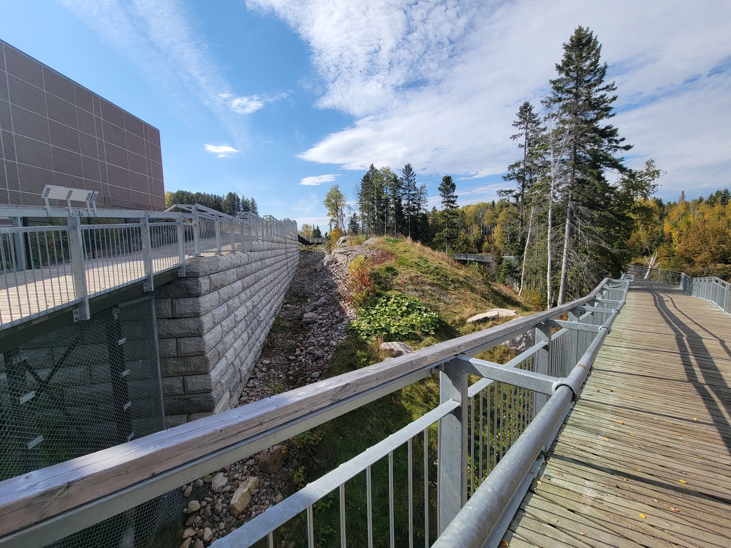 Zoo Sauvage 10/22 - Arctic Tundra, polar bear / arctic fox exhibit #1