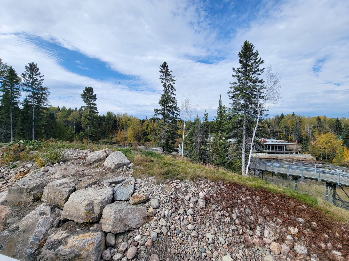 Zoo Sauvage 10/22 - Arctic Tundra, polar bear / arctic fox exhibit #1