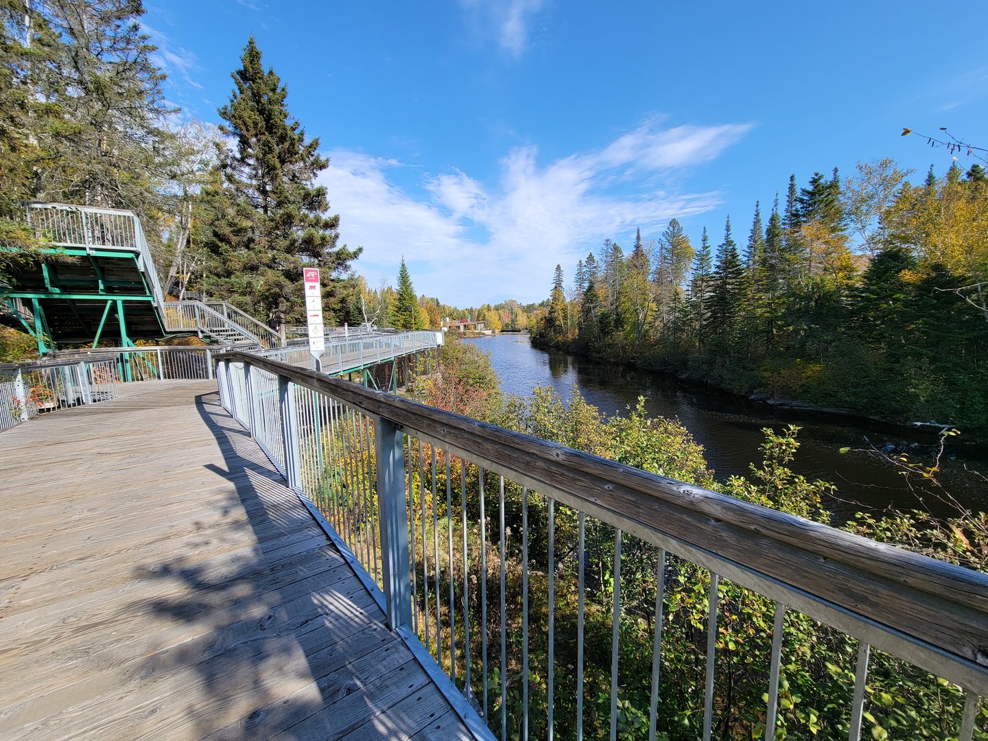 Zoo Sauvage 10/22 - Eastern Asia, Rivière au Saumon along path, restaurant in distance
